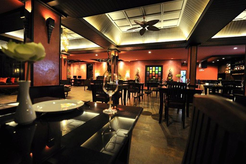 Siralanna Hotel Patong Eksteriør bilde